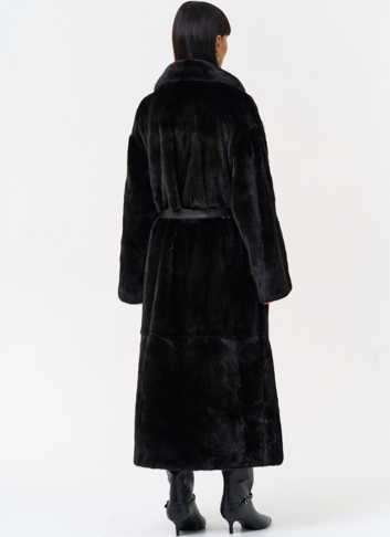 Длинная шуба из меха норки blackglama с поясом