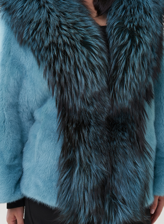 Короткая шуба из норки с мехом из чернобурки 