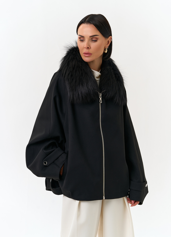 Женское укороченное пальто с отделкой из меха лисы модель № 32859 универмаг малина