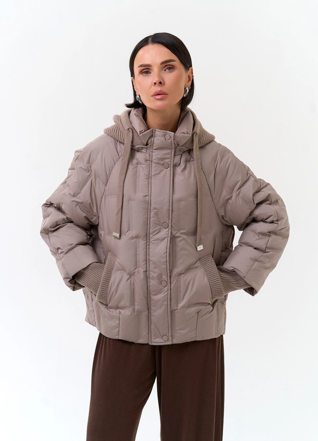 Женская куртка с трикотажным капюшоном модель № 33827 универмаг малина
