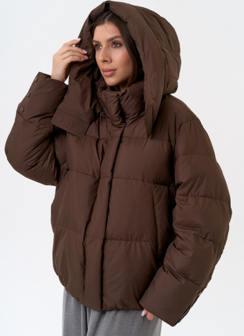 Женский пуховик с капюшоном Женский пуховик с капюшоном