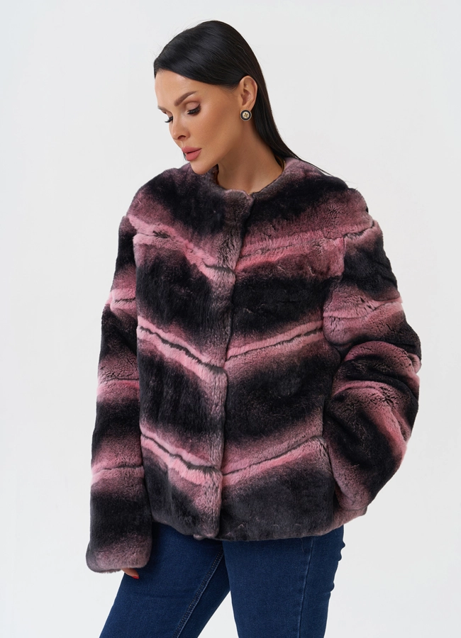Короткая шуба из меха кролика модель № 29123 универмаг малина