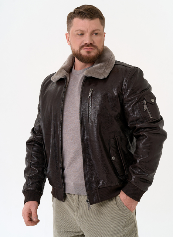 Мужская дубленка коричневого цвета