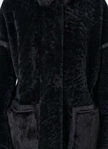 Женская двухсторонняя дубленка с воротником стойкой фото