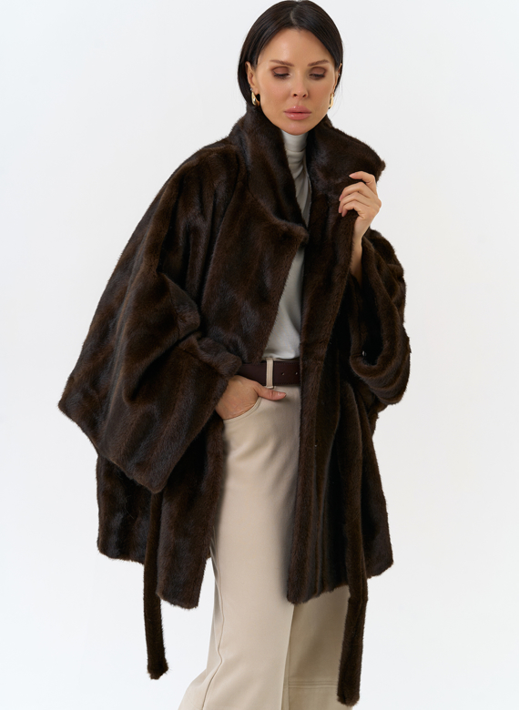 Женская шуба из эко меха с воротником стойкой