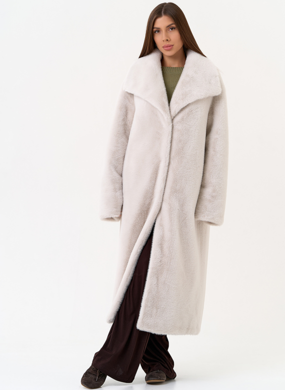 Длинная шуба из эко меха с отложным воротником