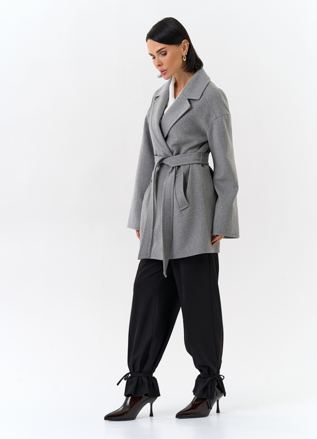 Женское укороченное пальто в сером цвете модель № 32515 универмаг малина