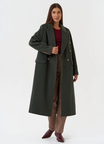 Длинное двубортное пальто с английским воротником