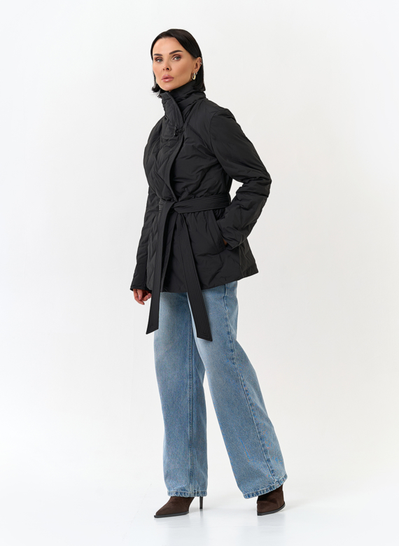 Женская куртка с поясом 