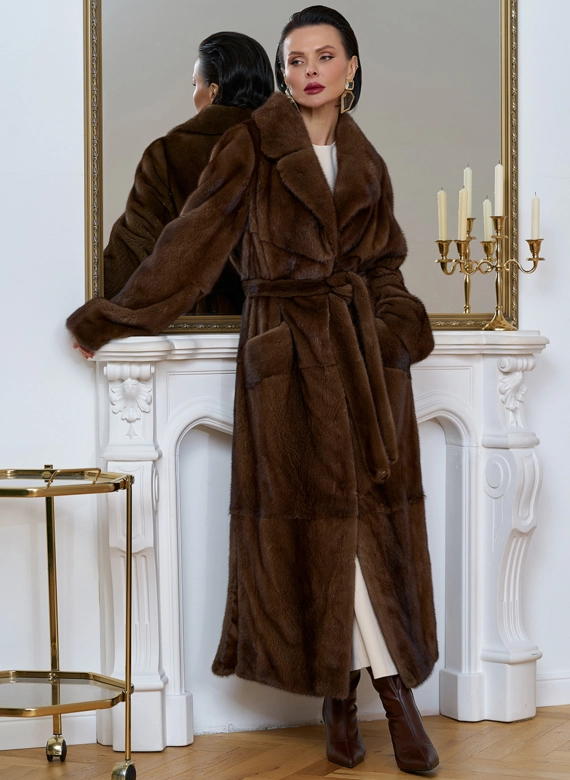Длинная шуба из меха скандинавской норки